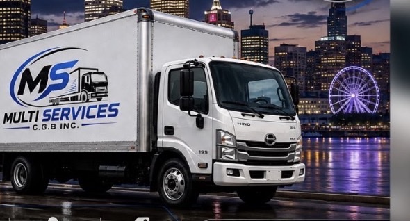 Camion de Multiservices CGB devant Montréal